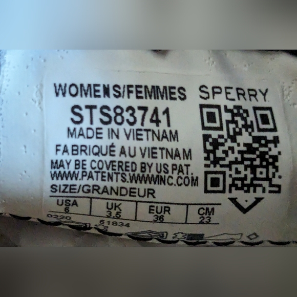 Sperry Women's Seaport Penny Loafer; US 6 (M) - Picture 11 of 11